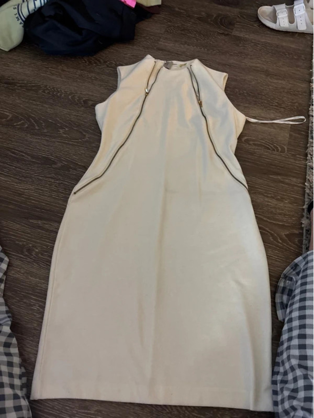 Women’s dress